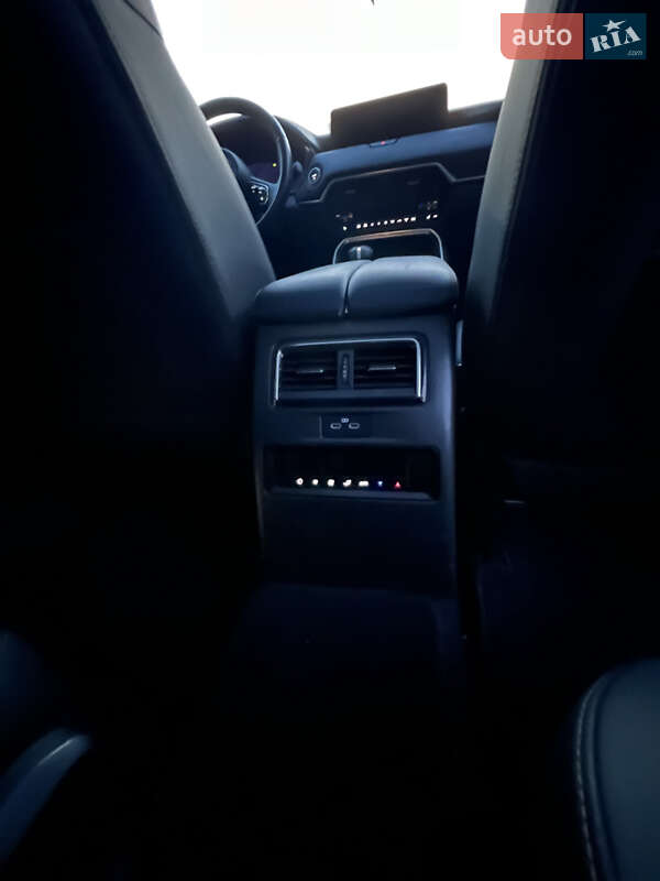 Внедорожник / Кроссовер Mazda CX-90 2023 в Дрогобыче фото 70 Внедорожник / Кроссовер Mazda CX-90 2023 в Дрогобыче