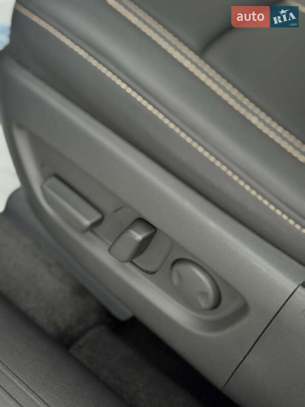 Позашляховик / Кросовер Mazda CX-90 2024 в Києві фото 24 Позашляховик / Кросовер Mazda CX-90 2024 в Києві