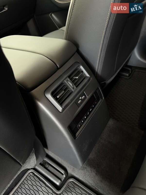 Позашляховик / Кросовер Mazda CX-90 2024 в Києві фото 42 Позашляховик / Кросовер Mazda CX-90 2024 в Києві