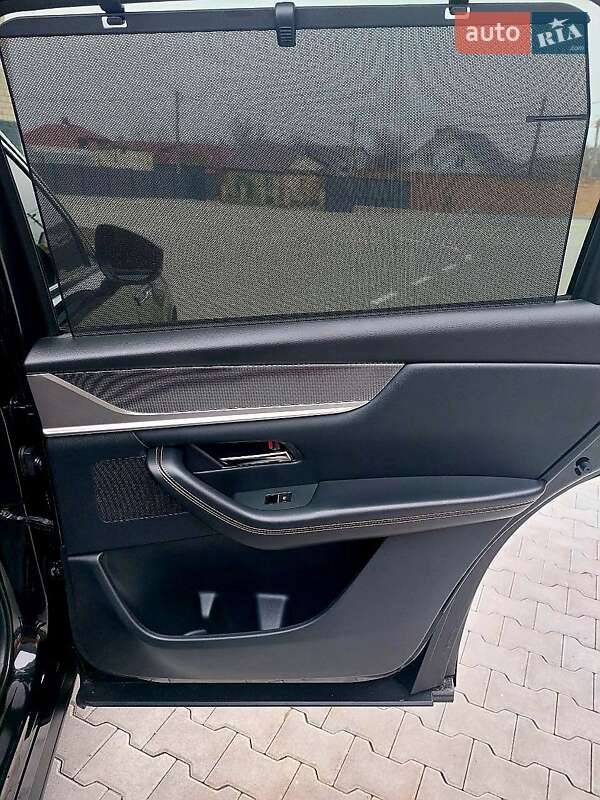 Позашляховик / Кросовер Mazda CX-90 2024 в Дубні