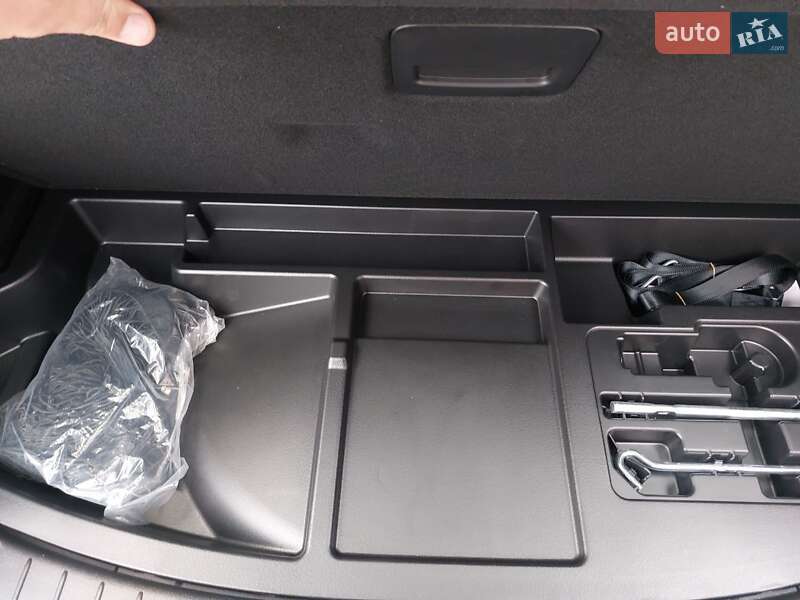 Позашляховик / Кросовер Mazda CX-90 2024 в Дубні