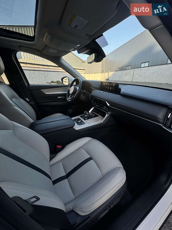 Позашляховик / Кросовер Mazda CX-90 2024 в Києві