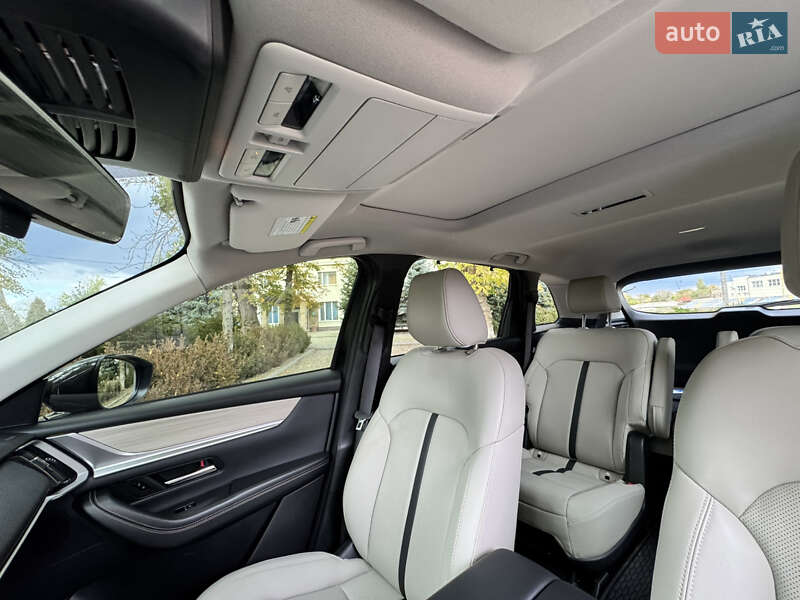 Позашляховик / Кросовер Mazda CX-90 2024 в Дніпрі