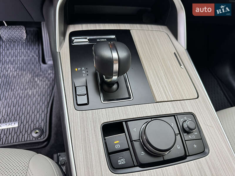 Позашляховик / Кросовер Mazda CX-90 2024 в Дніпрі