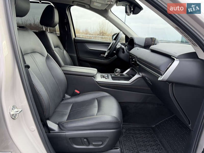 Внедорожник / Кроссовер Mazda CX-90 2024 в Киеве фото 21 Внедорожник / Кроссовер Mazda CX-90 2024 в Киеве