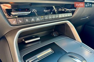Внедорожник / Кроссовер Mazda CX-90 2024 в Киеве