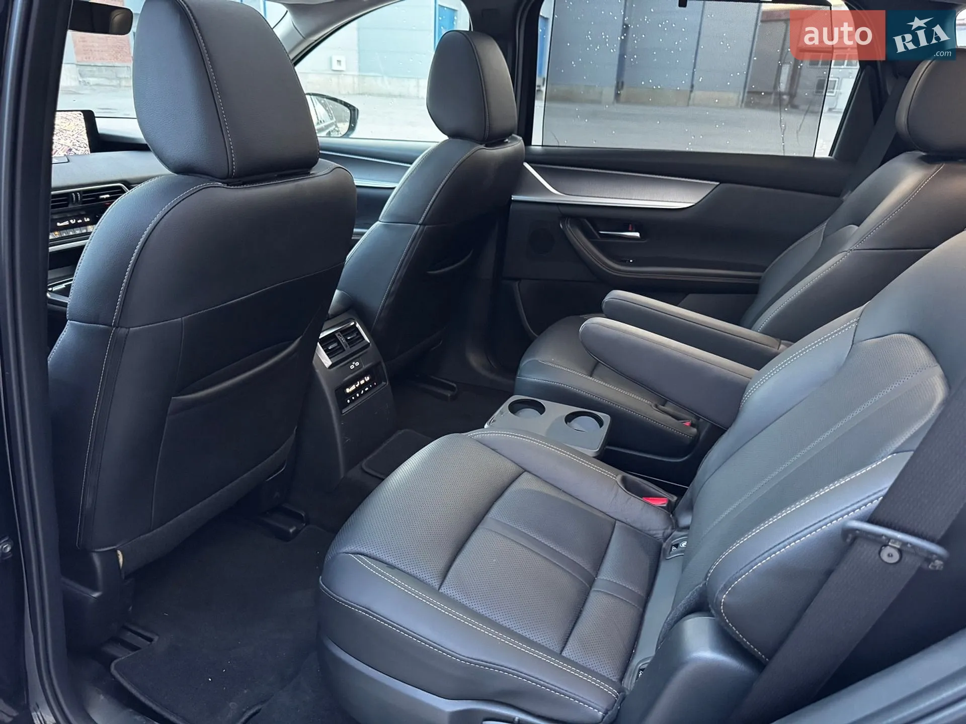 2025 Mazda CX-90 - мініатюра 37