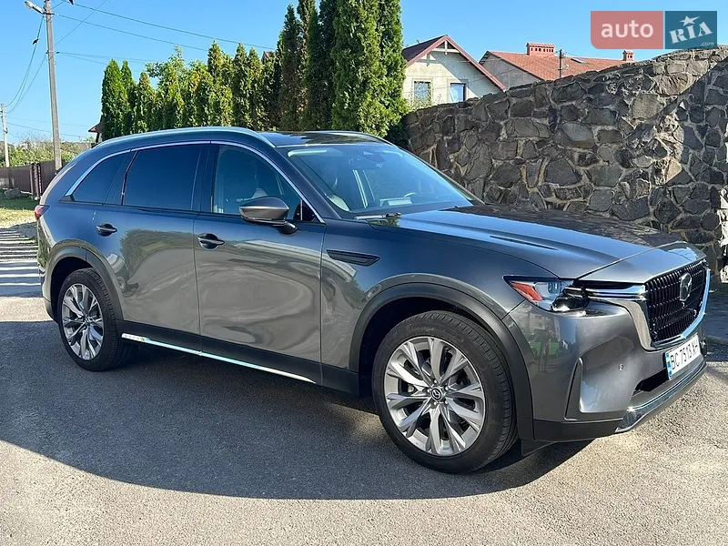 Mazda CX-90