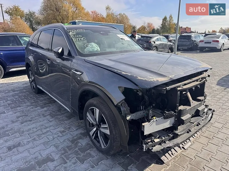 Mazda CX-90