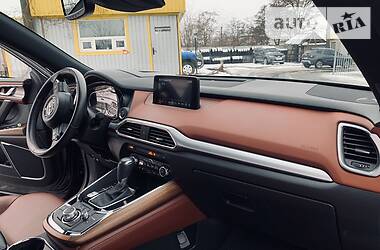 Позашляховик / Кросовер Mazda CX-9 2017 в 