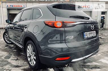 Позашляховик / Кросовер Mazda CX-9 2017 в 