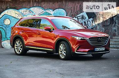 Позашляховик / Кросовер Mazda CX-9 2016 в 