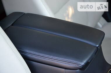 Позашляховик / Кросовер Mazda CX-9 2016 в 