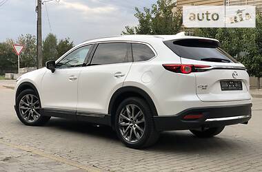 Внедорожник / Кроссовер Mazda CX-9 2016 в Ужгороде