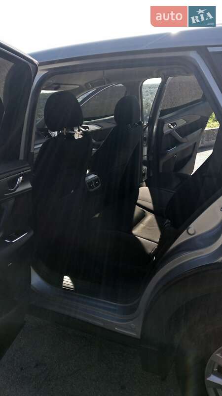 Внедорожник / Кроссовер Mazda CX-9 2016 в Запорожье