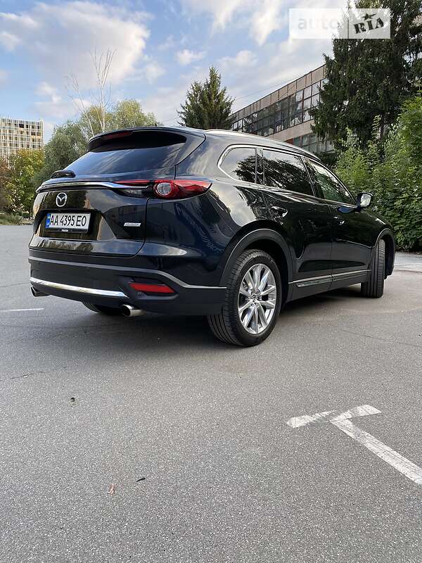 Внедорожник / Кроссовер Mazda CX-9 2016 в Киеве