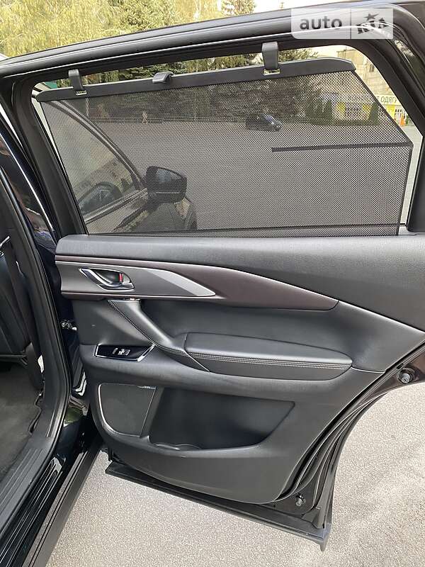 Внедорожник / Кроссовер Mazda CX-9 2016 в Киеве