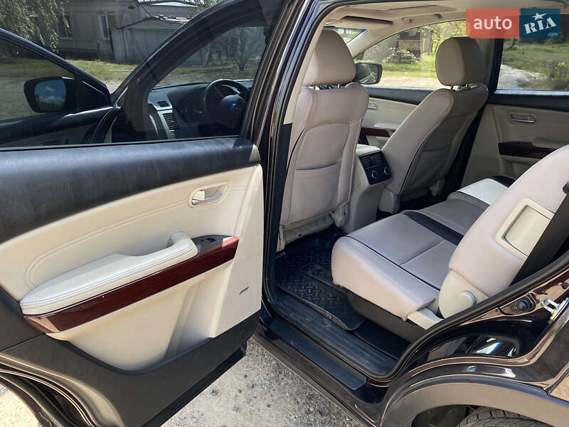Внедорожник / Кроссовер Mazda CX-9 2008 в Кривом Роге