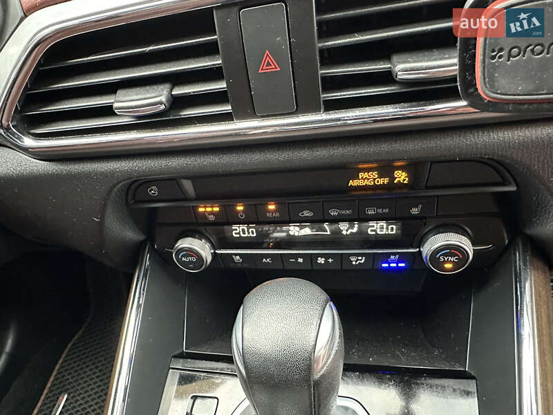 Внедорожник / Кроссовер Mazda CX-9 2019 в Киеве