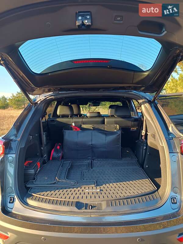 Позашляховик / Кросовер Mazda CX-9 2019 в Дніпрі
