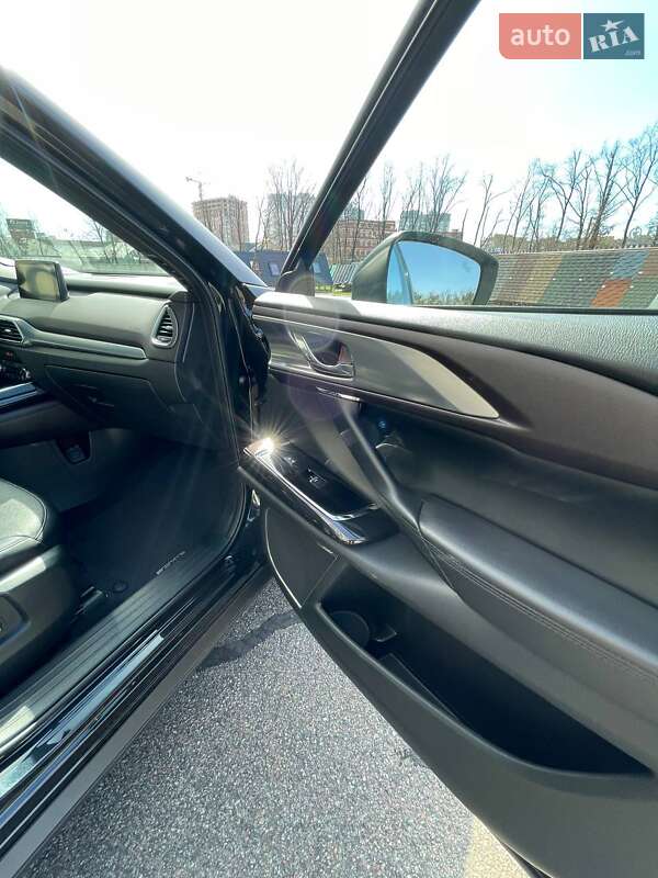 Внедорожник / Кроссовер Mazda CX-9 2016 в Киеве
