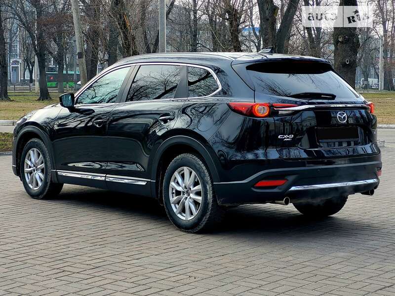 Позашляховик / Кросовер Mazda CX-9 2016 в Харкові