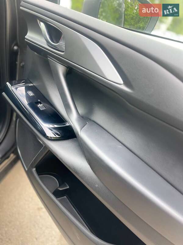 Позашляховик / Кросовер Mazda CX-9 2022 в Києві