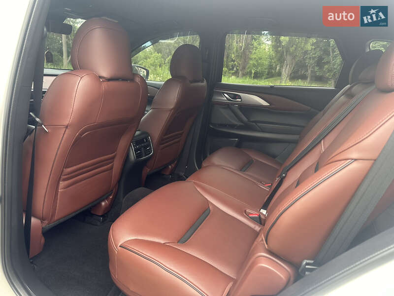 Внедорожник / Кроссовер Mazda CX-9 2019 в Кривом Роге