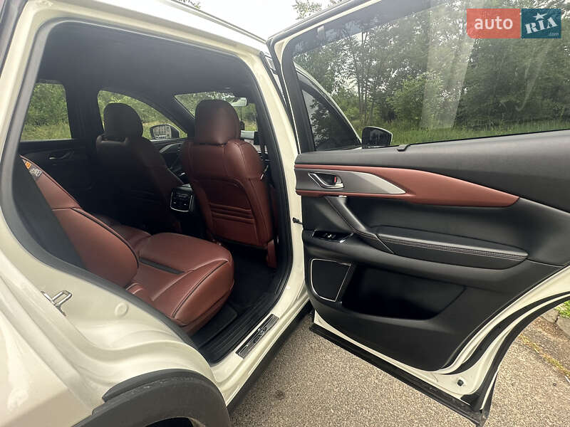 Внедорожник / Кроссовер Mazda CX-9 2019 в Кривом Роге