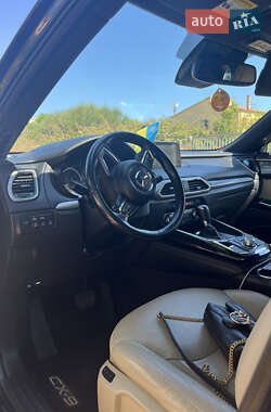 Позашляховик / Кросовер Mazda CX-9 2016 в 