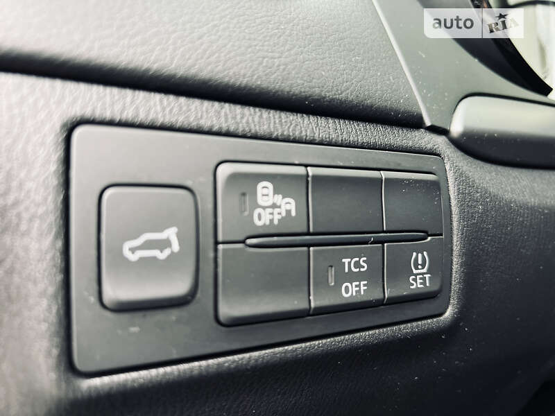 Позашляховик / Кросовер Mazda CX-9 2016 в Івано-Франківську