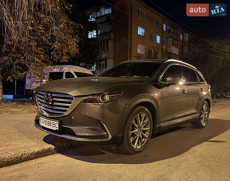 Внедорожник / Кроссовер Mazda CX-9 2016 в Золотоноше