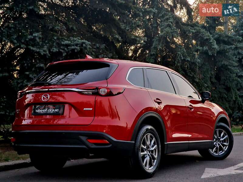 Внедорожник / Кроссовер Mazda CX-9 2016 в Николаеве