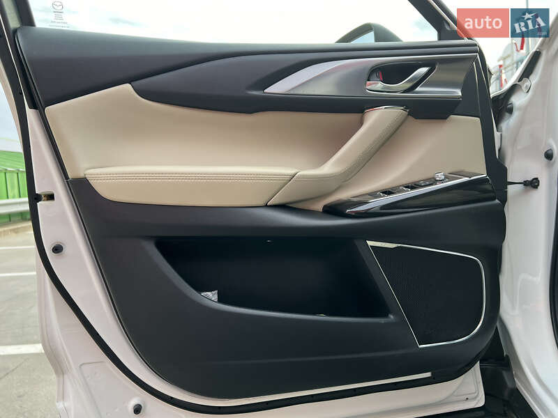 Позашляховик / Кросовер Mazda CX-9 2016 в Києві