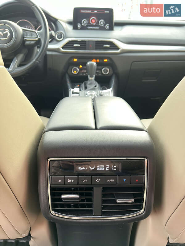 Позашляховик / Кросовер Mazda CX-9 2016 в Києві