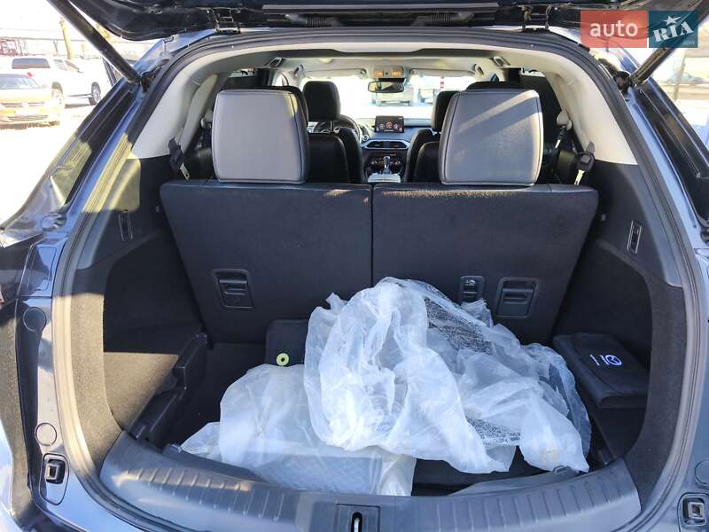 Позашляховик / Кросовер Mazda CX-9 2019 в Дніпрі