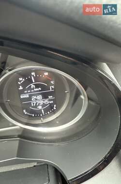 Позашляховик / Кросовер Mazda CX-9 2016 в 