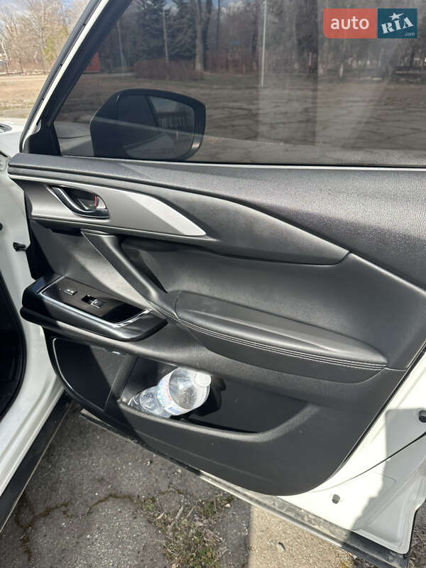 Внедорожник / Кроссовер Mazda CX-9 2018 в Кривом Роге