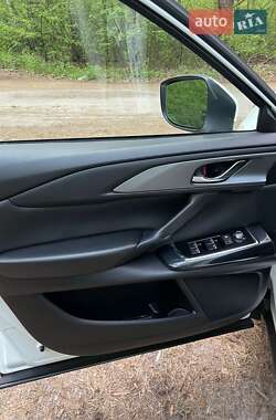 Позашляховик / Кросовер Mazda CX-9 2018 в 