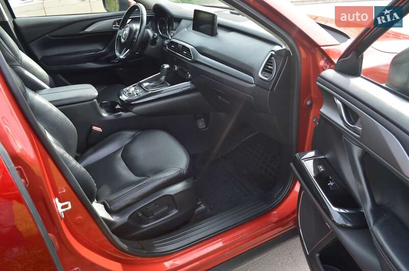 Позашляховик / Кросовер Mazda CX-9 2018 в Бродах