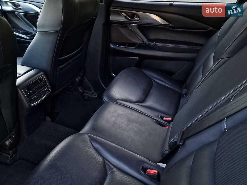Внедорожник / Кроссовер Mazda CX-9 2021 в Николаеве