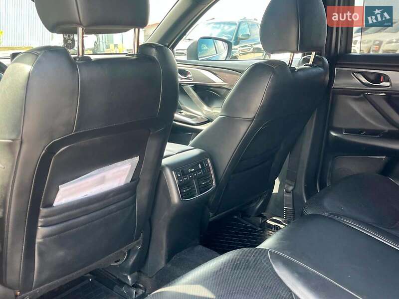 Внедорожник / Кроссовер Mazda CX-9 2018 в Львове
