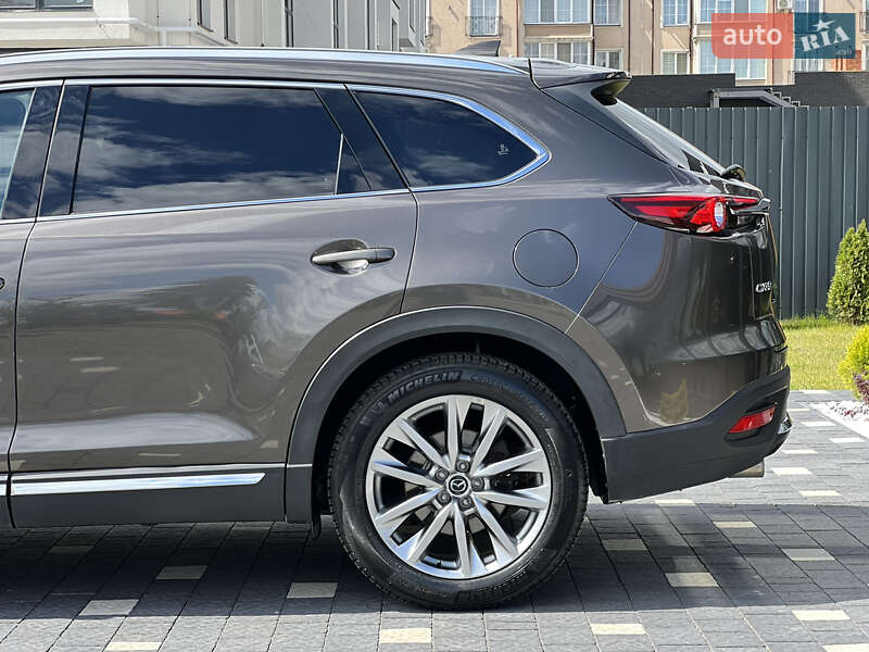 Внедорожник / Кроссовер Mazda CX-9 2016 в Ужгороде