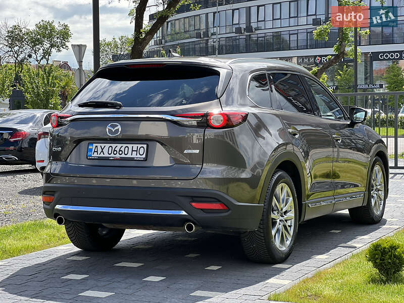 Внедорожник / Кроссовер Mazda CX-9 2016 в Ужгороде