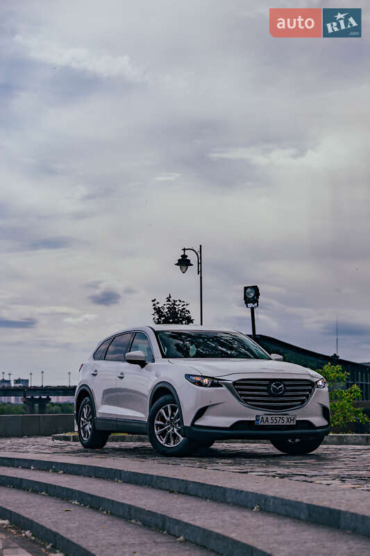 Внедорожник / Кроссовер Mazda CX-9 2018 в Киеве