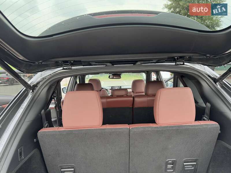 Позашляховик / Кросовер Mazda CX-9 2018 в Києві