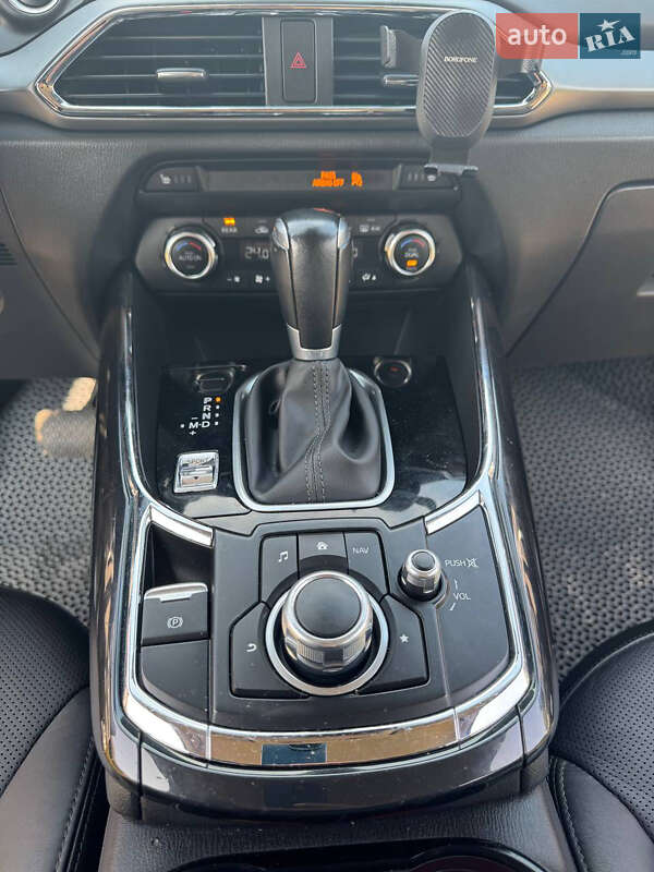 Внедорожник / Кроссовер Mazda CX-9 2018 в Киеве