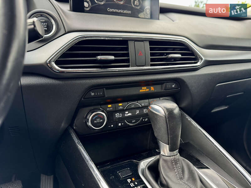 Внедорожник / Кроссовер Mazda CX-9 2018 в Львове