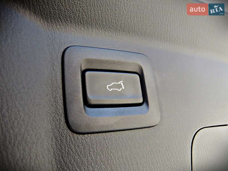 Внедорожник / Кроссовер Mazda CX-9 2022 в Черкассах