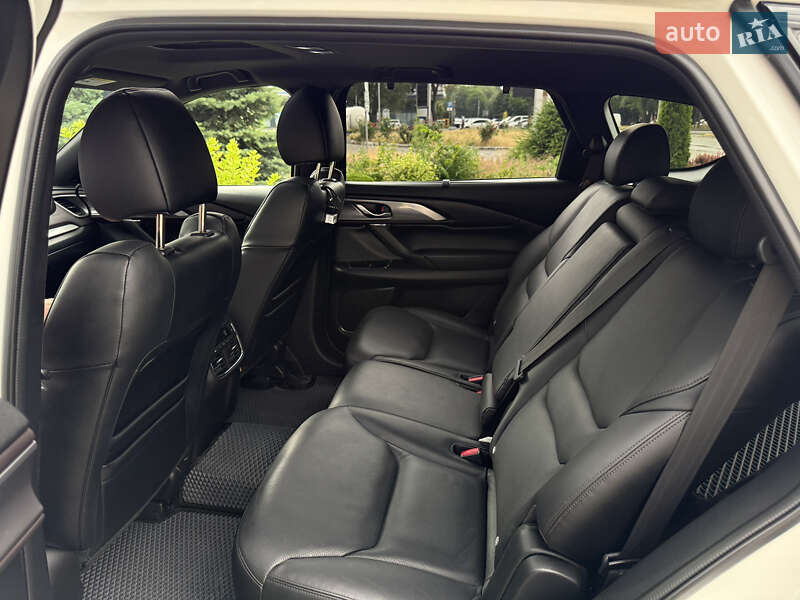 Внедорожник / Кроссовер Mazda CX-9 2018 в Днепре